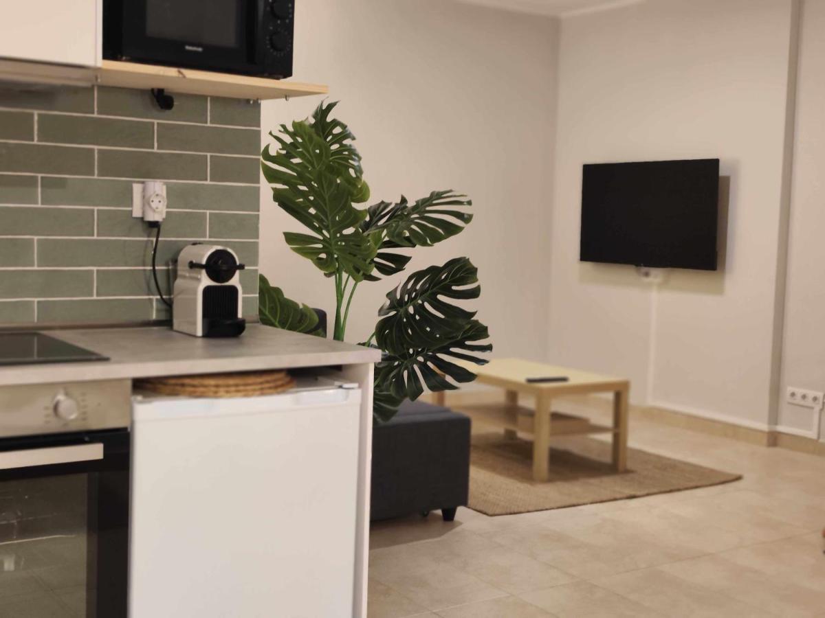 Mazi Apartments Havana Матаро Экстерьер фото