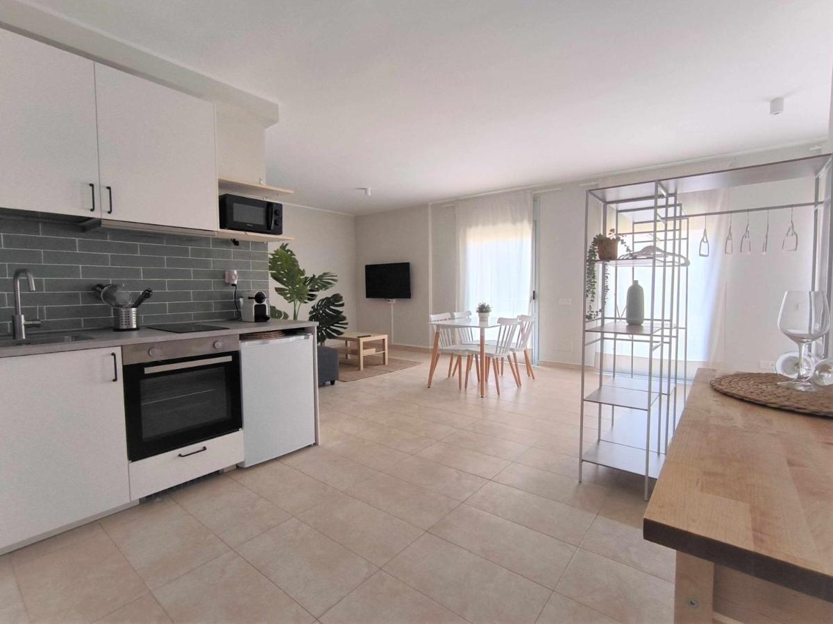Mazi Apartments Havana Матаро Экстерьер фото