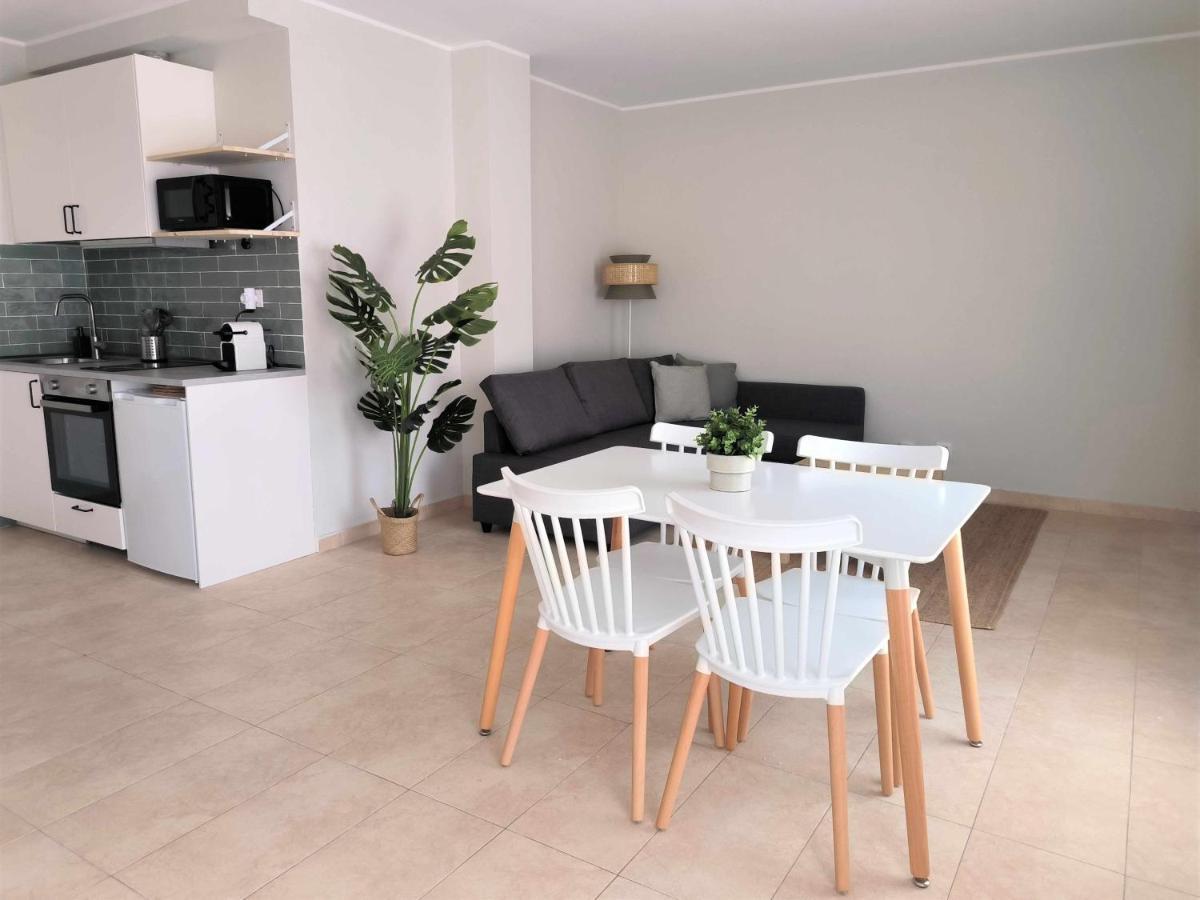 Mazi Apartments Havana Матаро Экстерьер фото