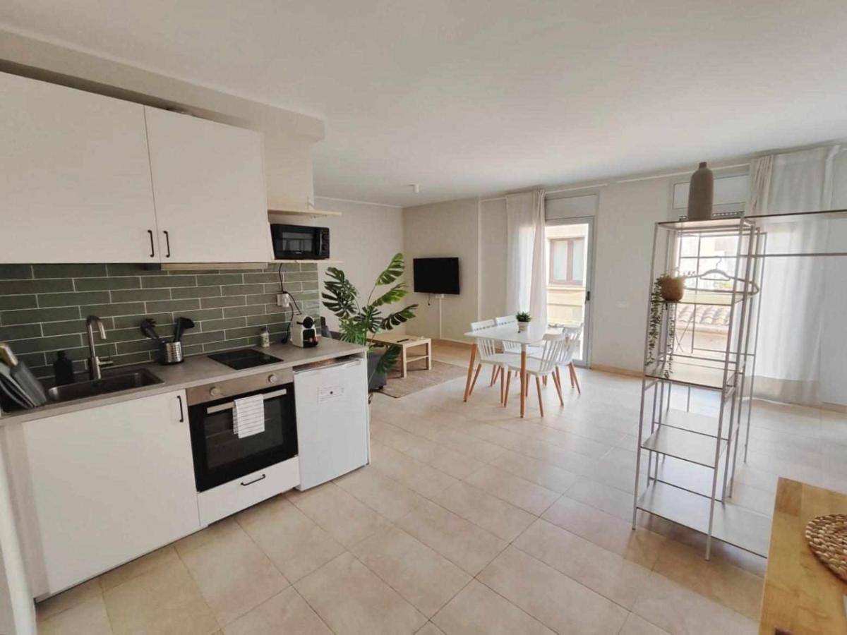 Mazi Apartments Havana Матаро Экстерьер фото